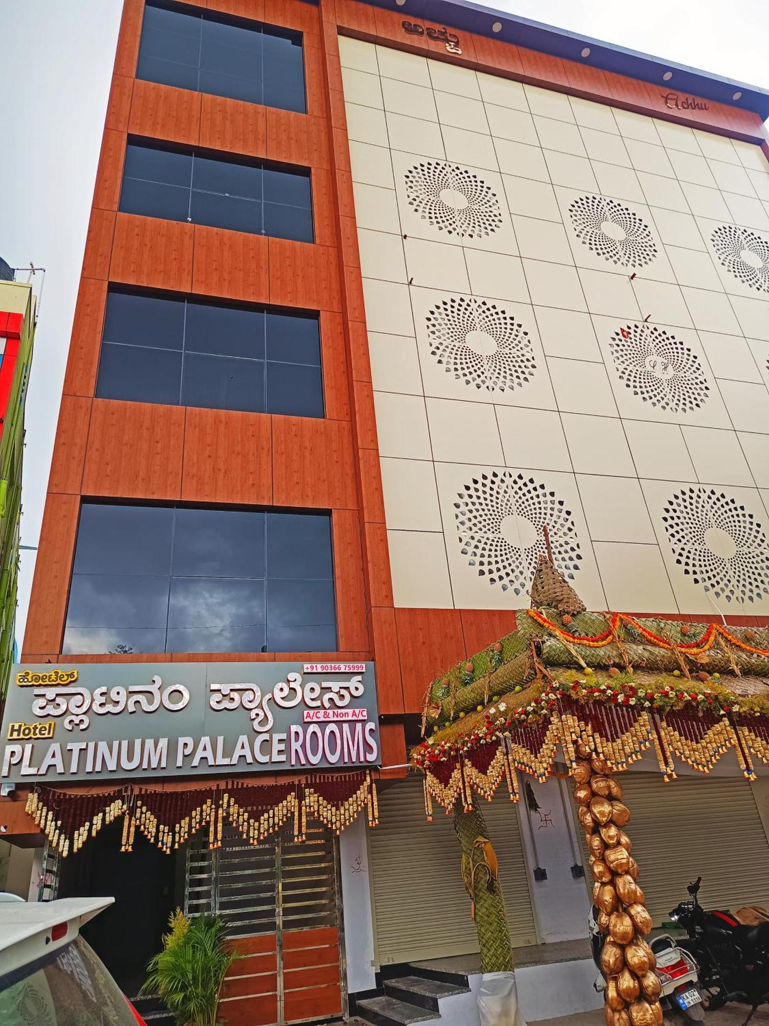Hotel Achhu Palace Bangalore Exteriör bild